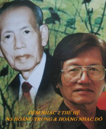 Nhạc sĩ Hoàng Trọng Đô (phải) và thân phụ Hoàng Trọng